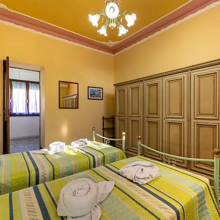 Casa Lamarmora Holiday home *